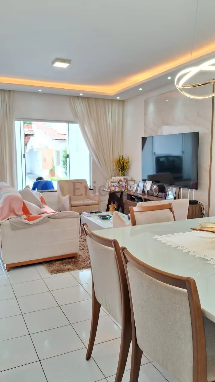 Casa 4 quartos para Venda no bairro Jardim Eldorado em São Luís