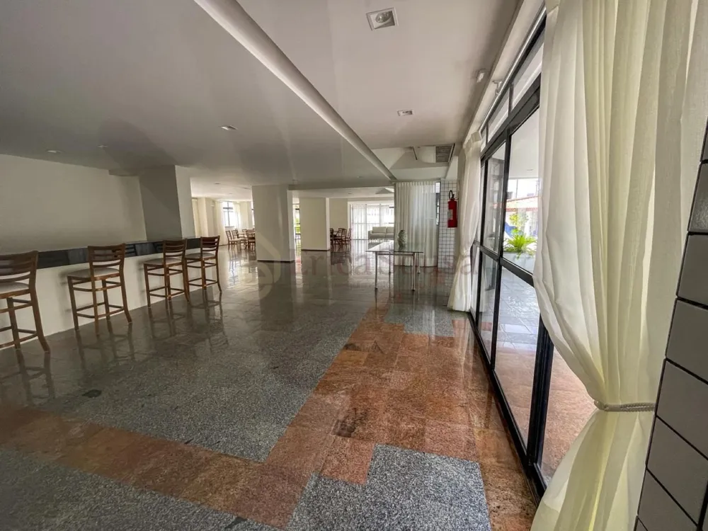 Apartamento 4 quartos para Venda no bairro Renascença em São Luís