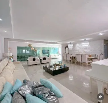 Casa 5 suítes para Venda no bairro Calhau em São Luís