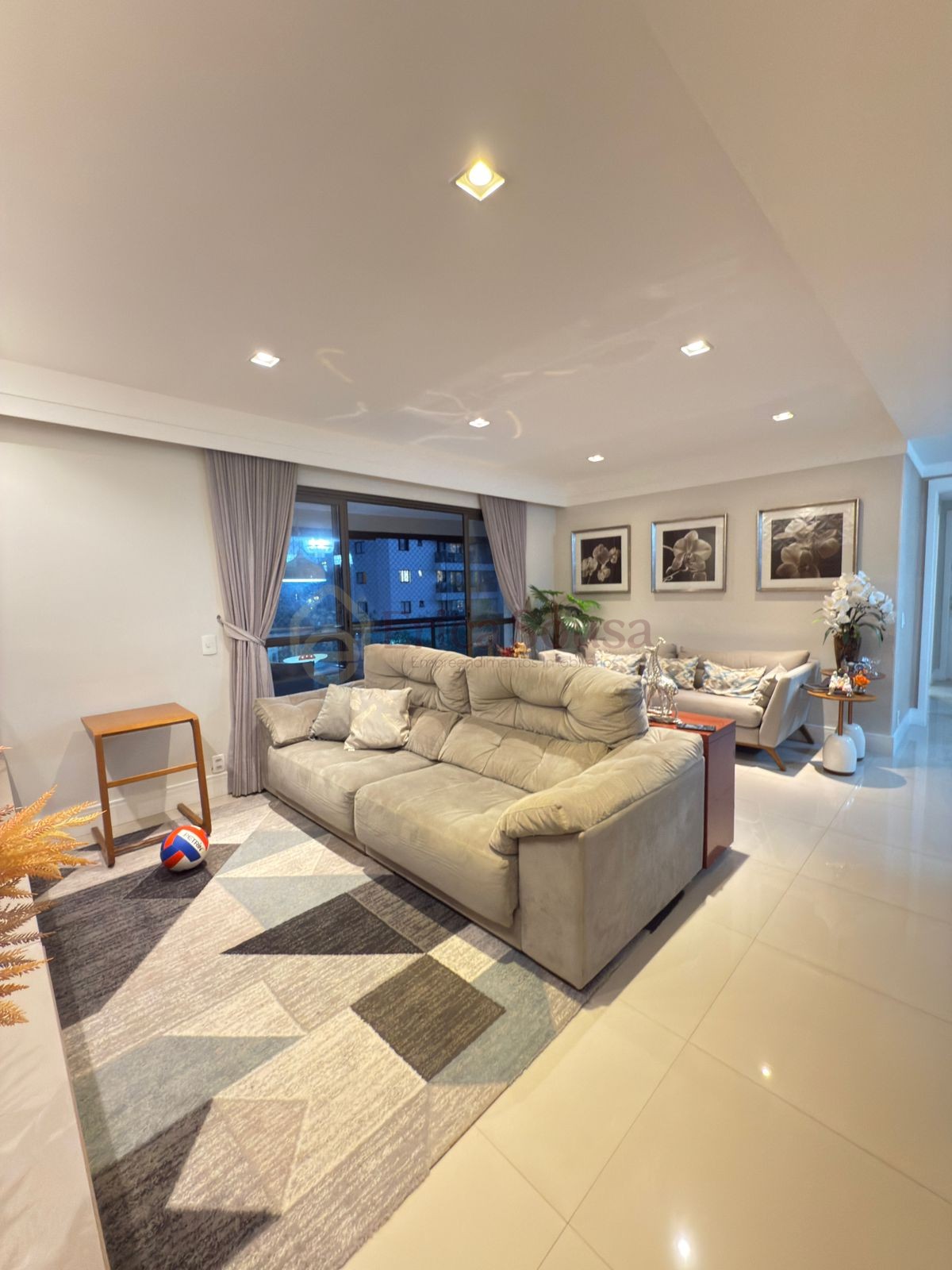 Apartamento 3 quartos para Venda no bairro Calhau em São Luís