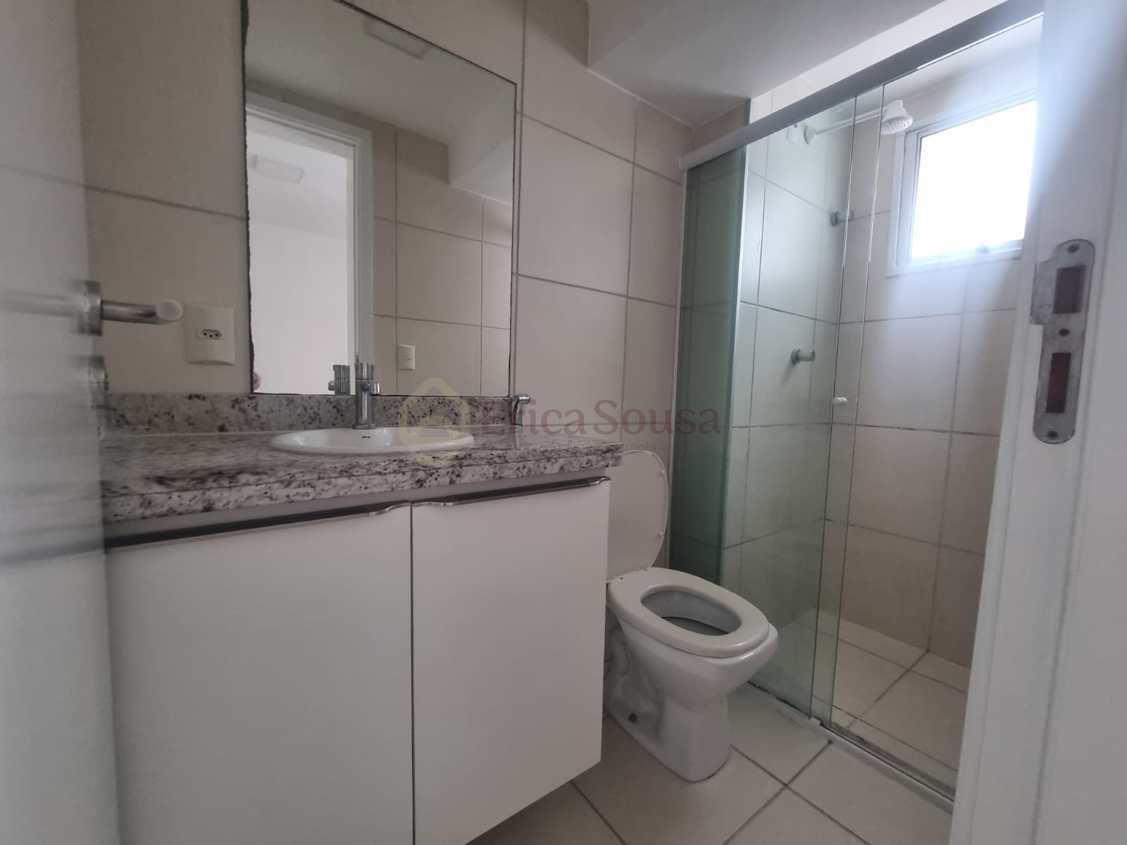 Apartamento 3 quartos para Locação Anual no bairro Renascença em São Luís