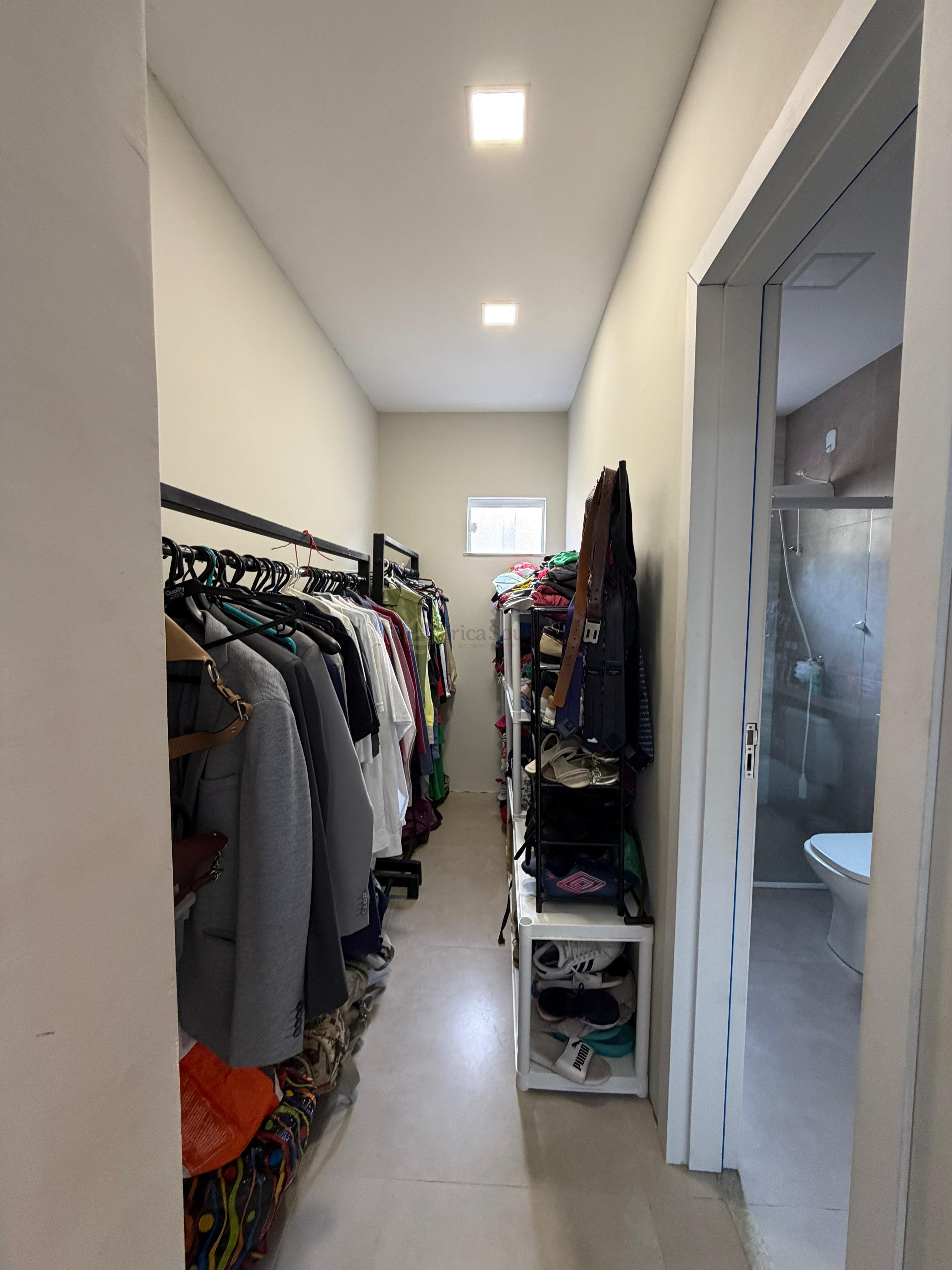 Casa 3 suítes para Venda no bairro Parque Athenas em São Luís