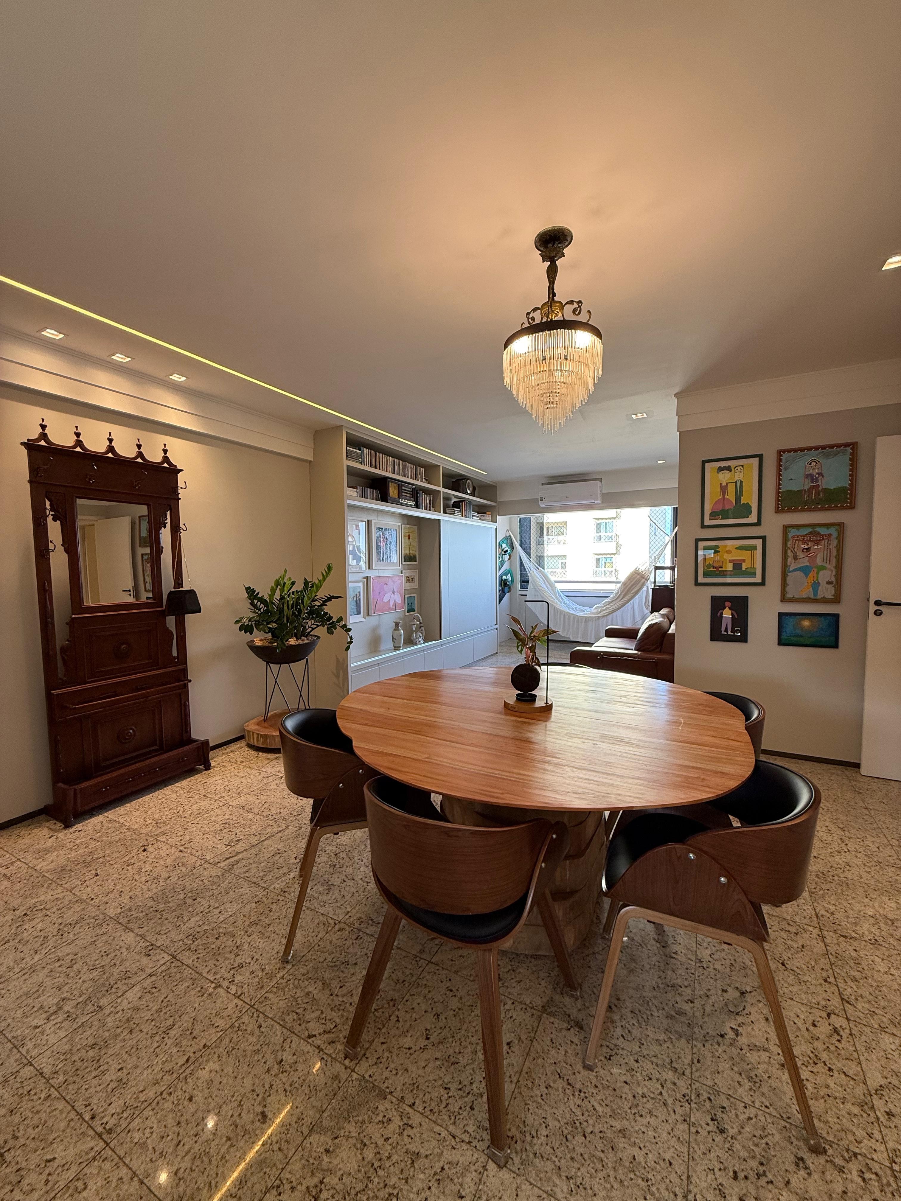 Apartamento 3 quartos para Venda no bairro Renascença em São Luís