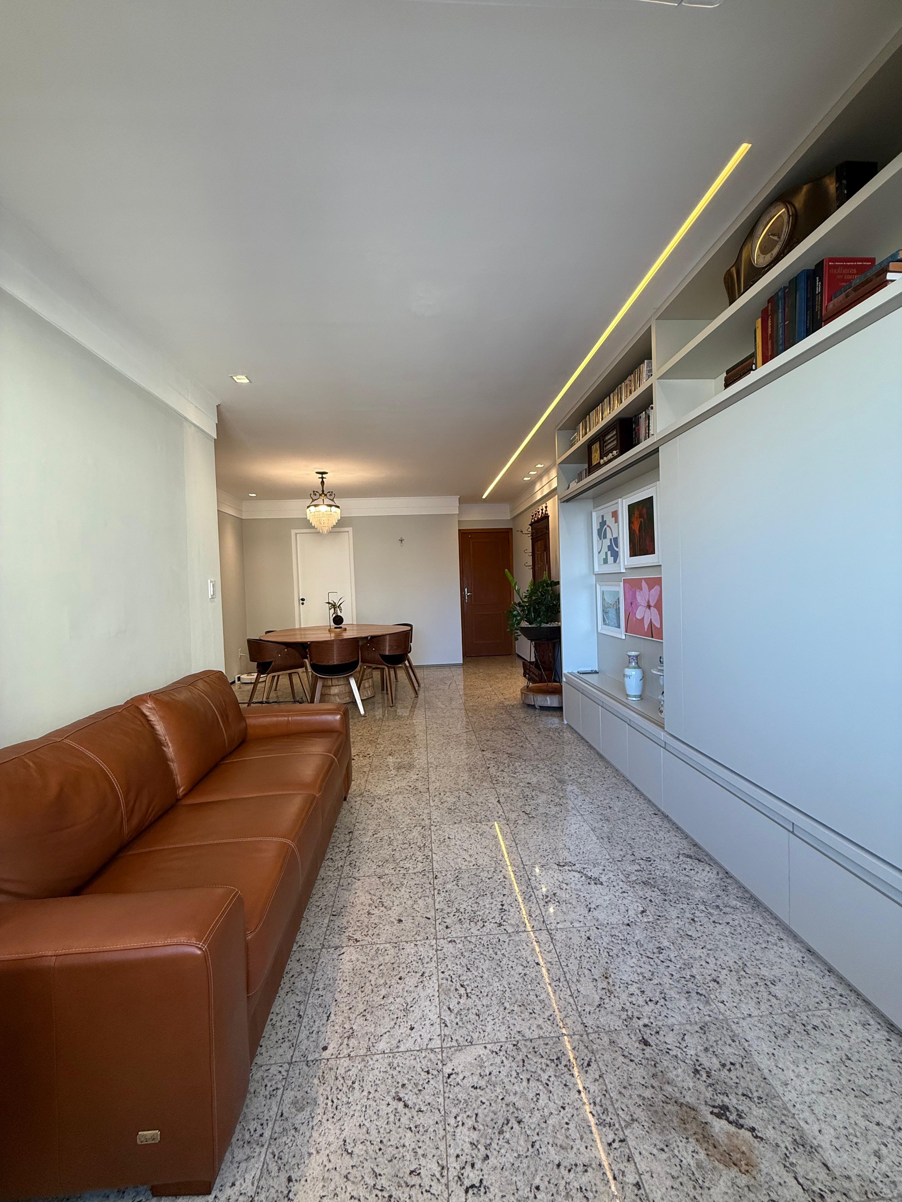 Apartamento 3 quartos para Venda no bairro Renascença em São Luís