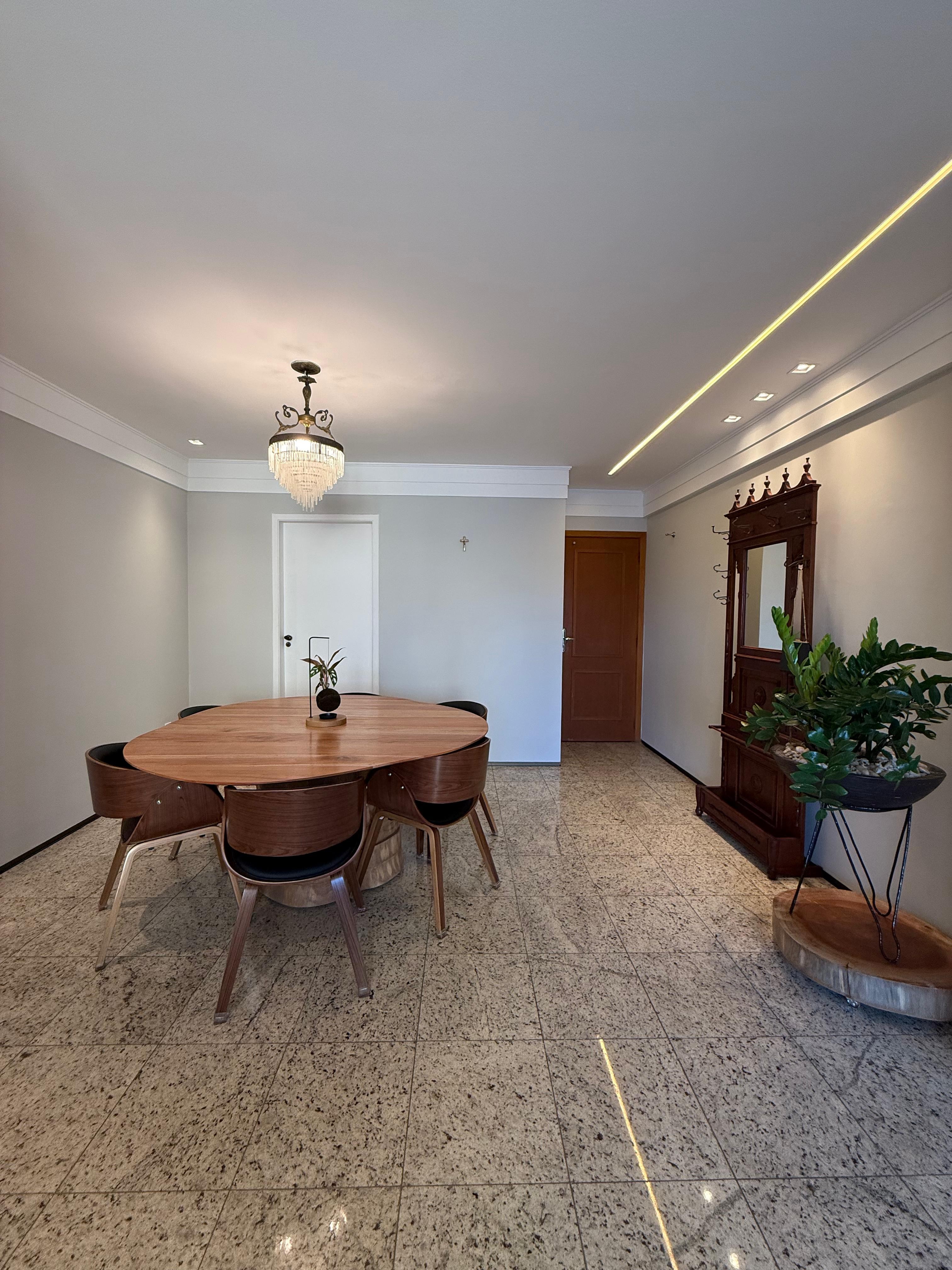 Apartamento 3 quartos para Venda no bairro Renascença em São Luís