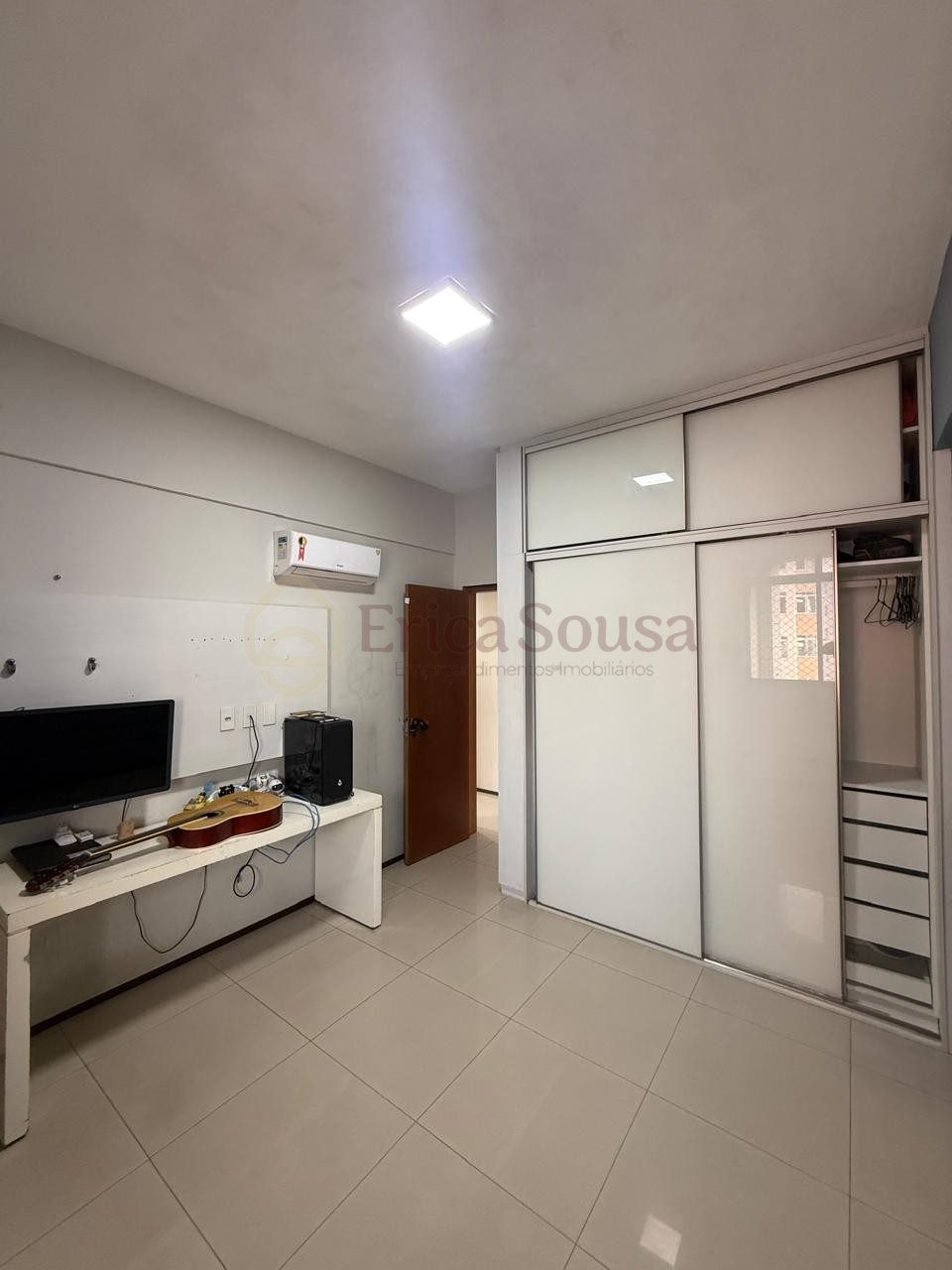 Apartamento 3 quartos para Venda no bairro Recanto dos Vinhais em São Luís