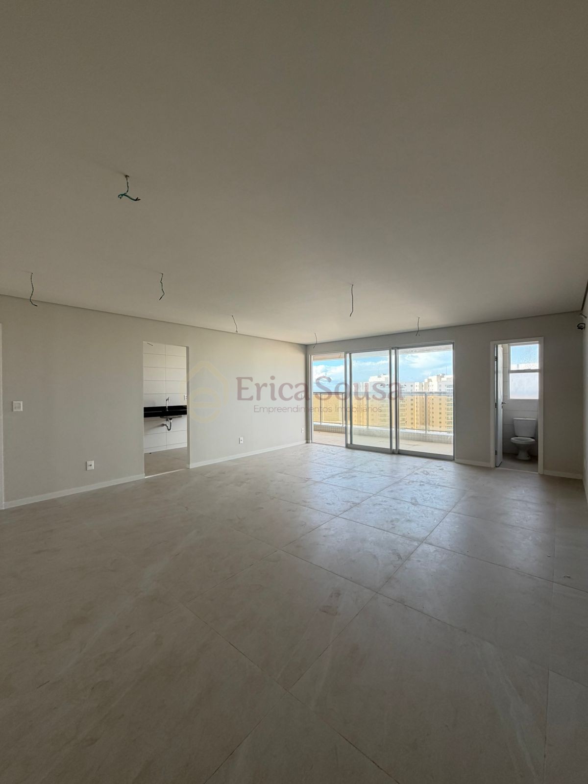 Apartamento 4 suítes para Venda no bairro Ponta D