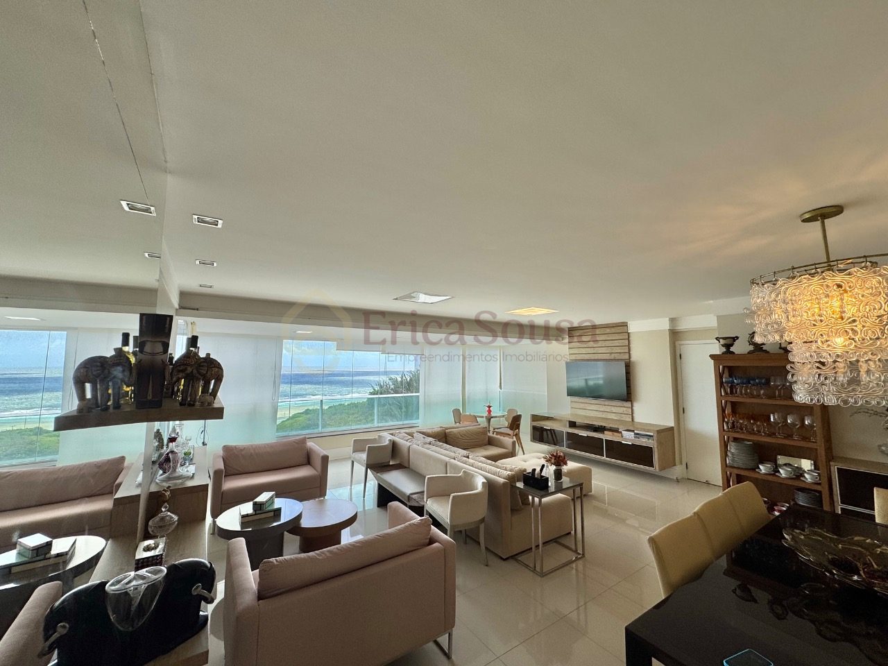 ALUGO APARTAMENTO MOBILIADO COM VISTA MAR TOTAL NA LITORÂNEA 
