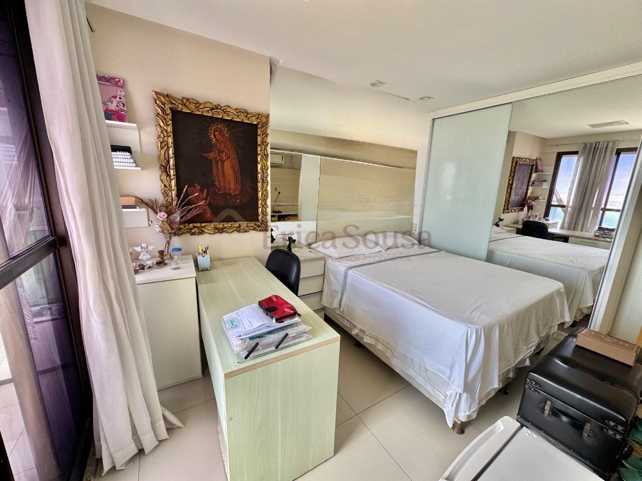 ALUGO APARTAMENTO MOBILIADO COM VISTA MAR TOTAL NA LITORÂNEA 