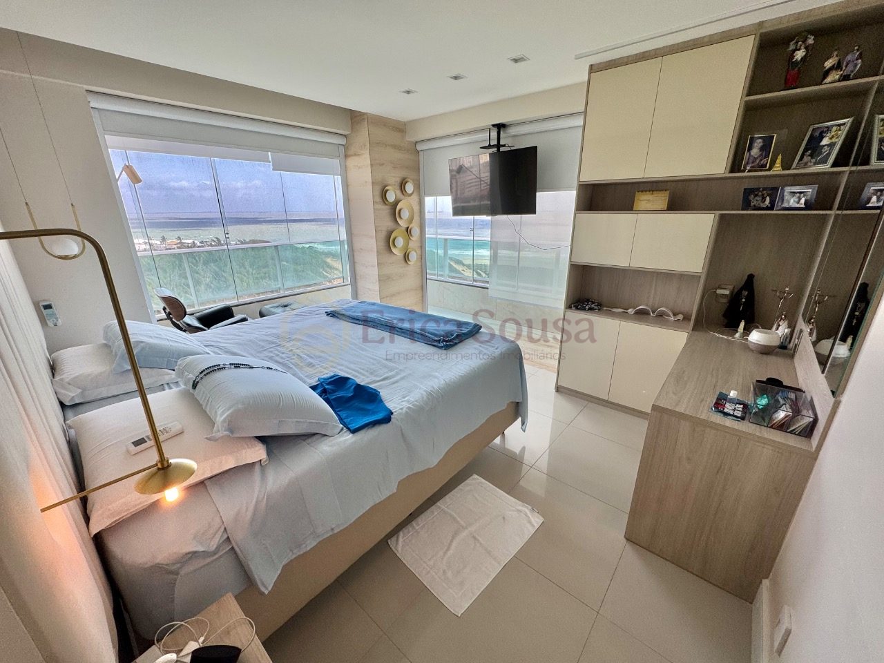 ALUGO APARTAMENTO MOBILIADO COM VISTA MAR TOTAL NA LITORÂNEA 