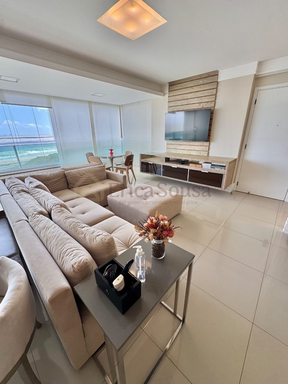 ALUGO APARTAMENTO MOBILIADO COM VISTA MAR TOTAL NA LITORÂNEA 