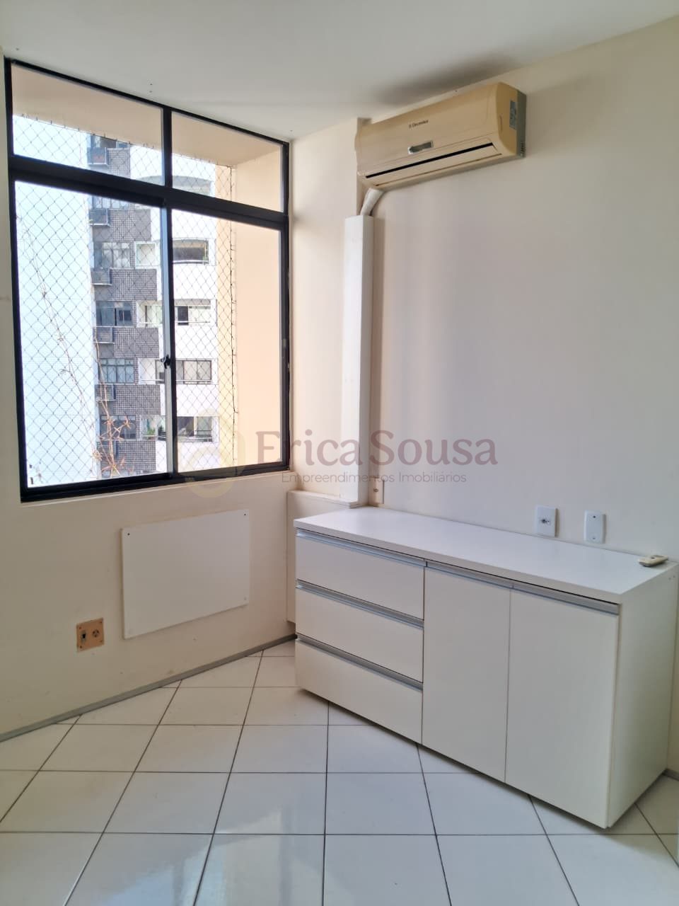 Apartamento 4 quartos para Venda no bairro Renascença em São Luís