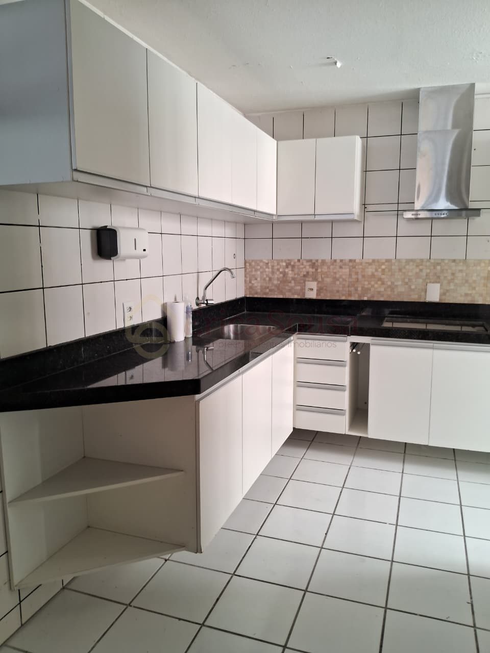 Apartamento 4 quartos para Venda no bairro Renascença em São Luís