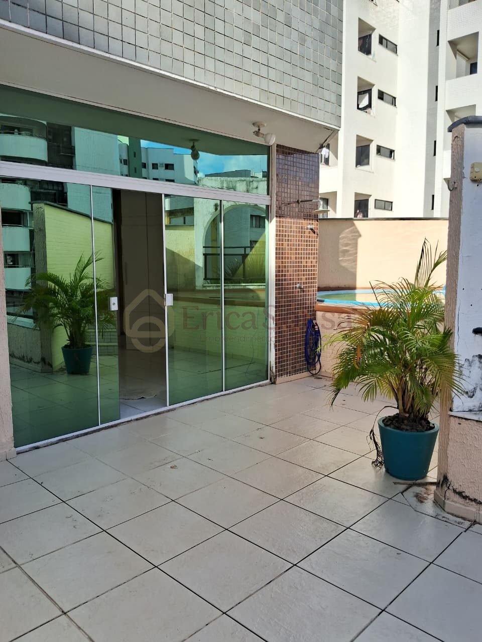 Apartamento 4 quartos para Venda no bairro Renascença em São Luís
