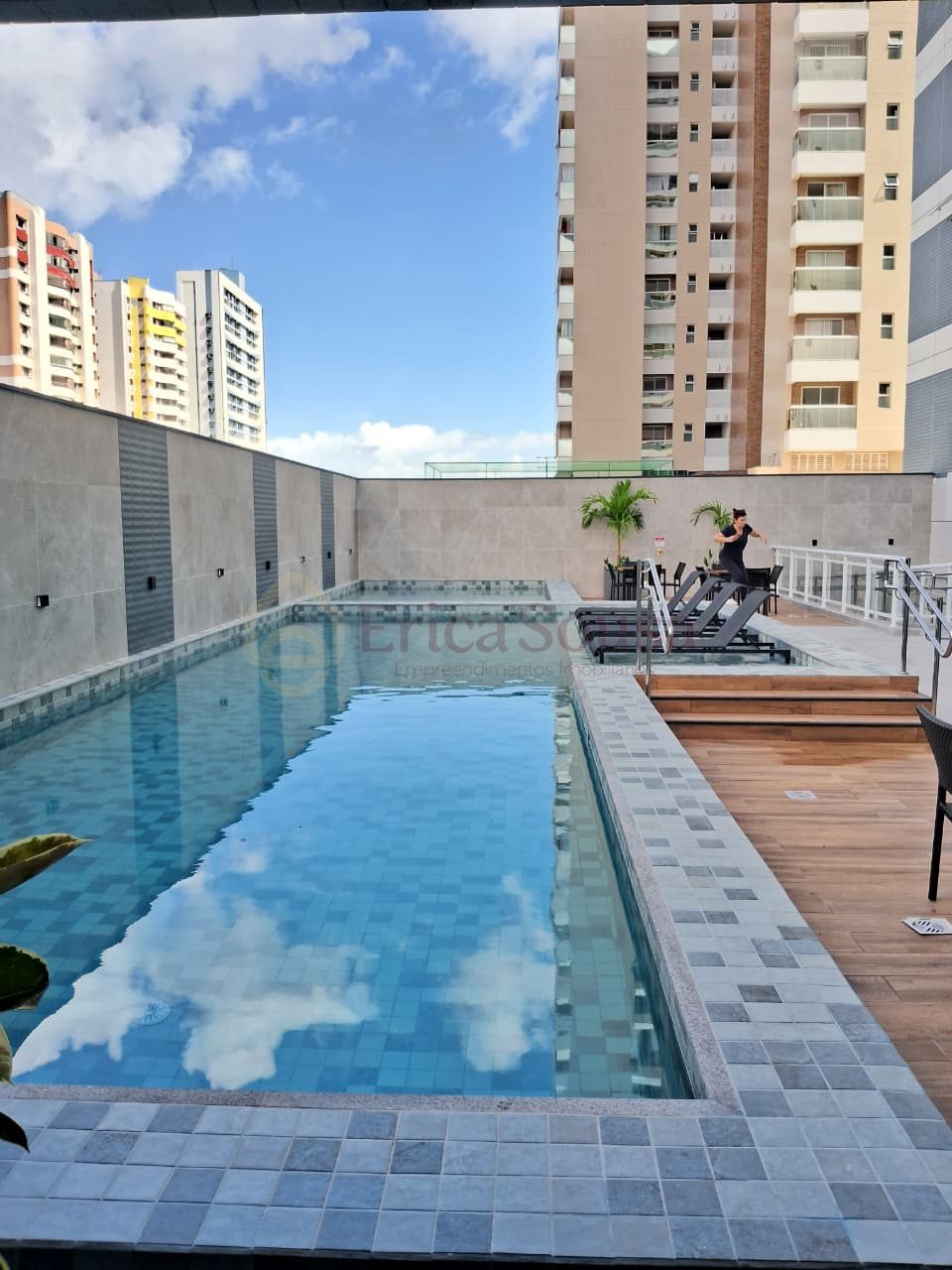 Apartamento 3 quartos para Locação Anual no bairro Ponta D