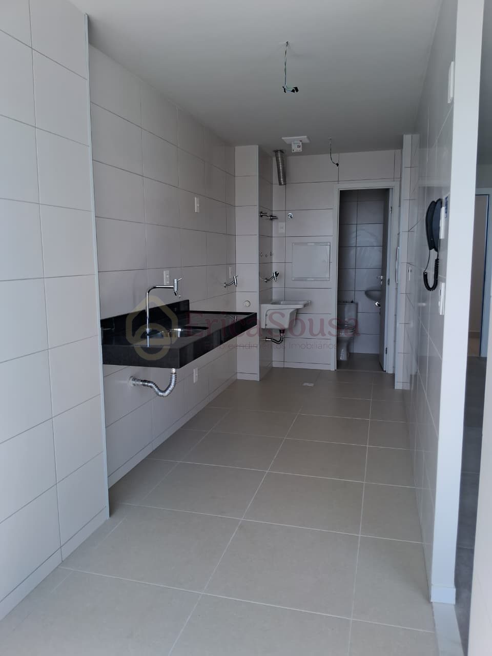 Apartamento 3 quartos para Locação Anual no bairro Ponta D