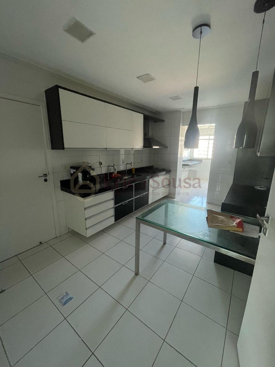 Apartamento 4 suítes para Venda no bairro Ponta D