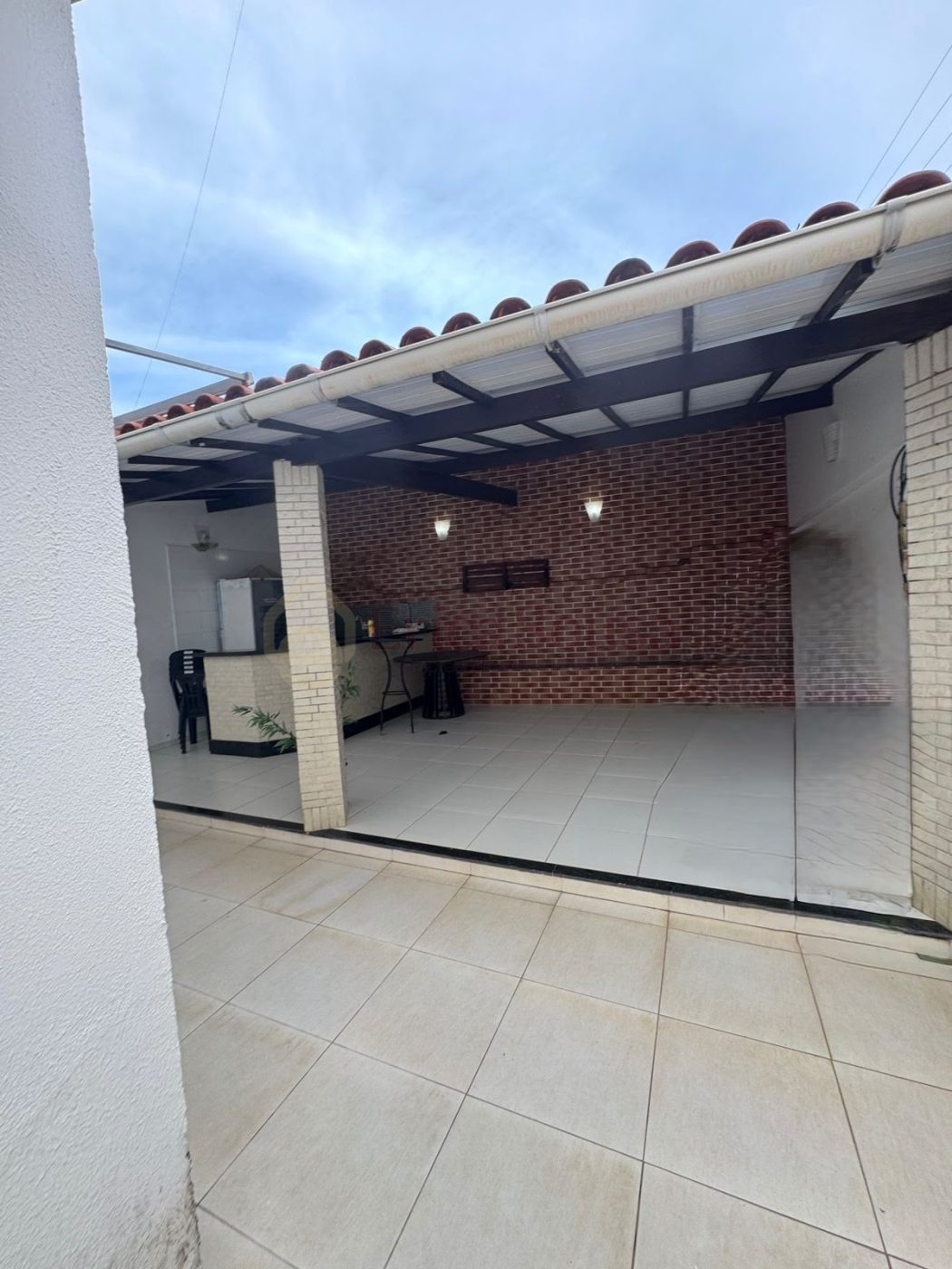 Casa 3 quartos para Locação Anual no bairro Alto do Calhau em São Luís